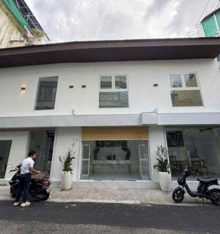 Cho thuê nhà mặt tiền đường Phùng Văn Cung quận Phú Nhuận
