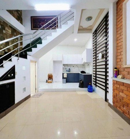 Cho thuê nhà mặt tiền 1D Trần Hữu Trang quận Phú Nhuận