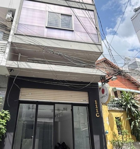 Cho thuê nhà mặt tiền 111C Hoa Lan quận Phú Nhuận