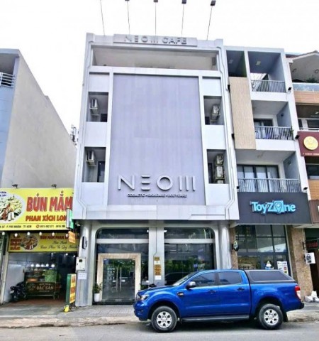 Cho thuê nhà mặt tiền 15 Hoa Sứ quận Phú Nhuận