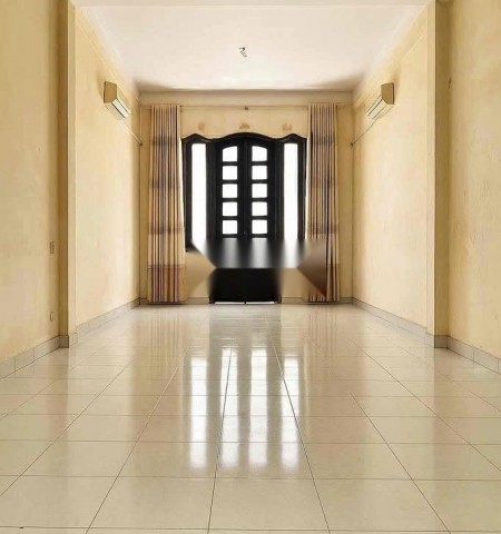 Cho thuê nhà mặt tiền đường Cộng Hòa quận Tân Bình