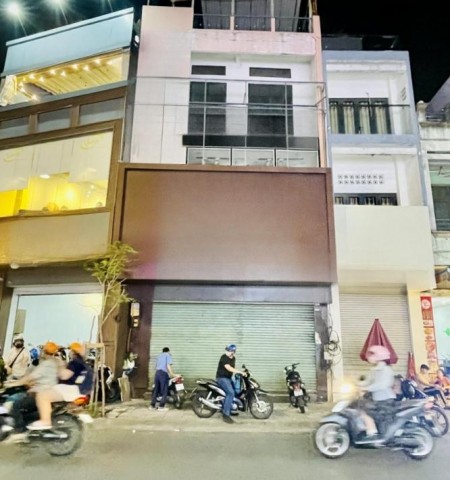 Cho thuê nhà mặt tiền đường Lê Văn Sỹ quận Tân Bình