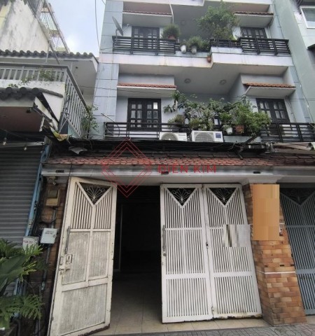 Cho thuê nhà nguyên căn mặt tiền đường Hồng Hà quận Tân Bình