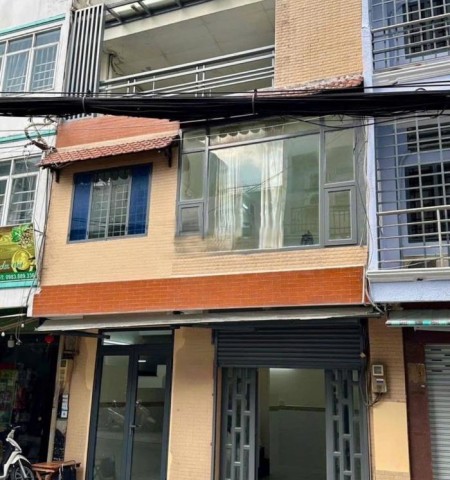 Cho thuê nhà mặt tiền đường Bàu Bàng Quận Tân Bình