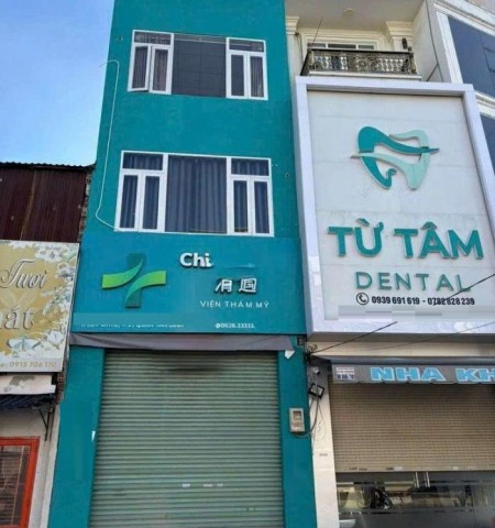 Cho thuê nhà mặt tiền đường Cách Mạng Tháng 8 quận 10