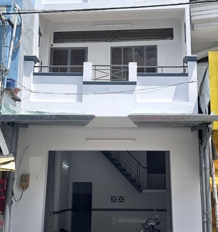 Cho thuê nhà mặt tiền quận Tân Bình đường Trần Văn Quang