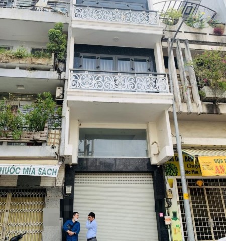 Cho thuê nhà mặt tiền đường Ngô Thị Thu Minh quận Tân Bình