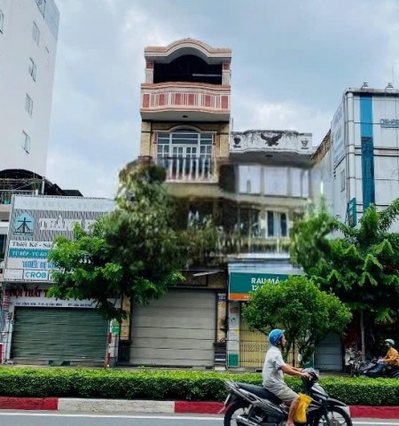 Cho thuê nhà mặt tiền đường Cộng Hòa quận Tân Bình