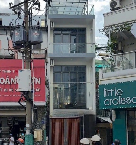 Cho thuê nhà mặt tiền đường Lạc Long Quân Quận Tân Bình