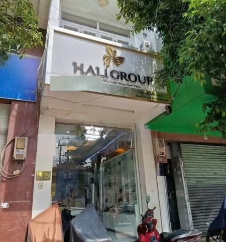 Cho thuê nhà mặt tiền đường Xuân Hồng quận Tân Bình