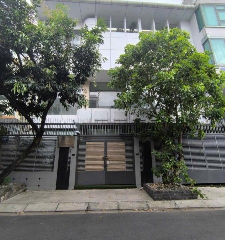 Cho thuê nhà mặt tiền đường Đồng Nai quận Tân Bình