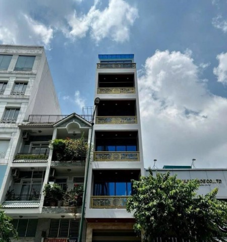 Cho thuê nhà nguyên căn mặt tiền đường Bạch Đằng