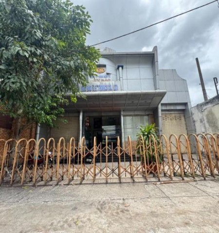 Cho thuê nhà mặt tiền 810 Âu Cơ Tân Bình