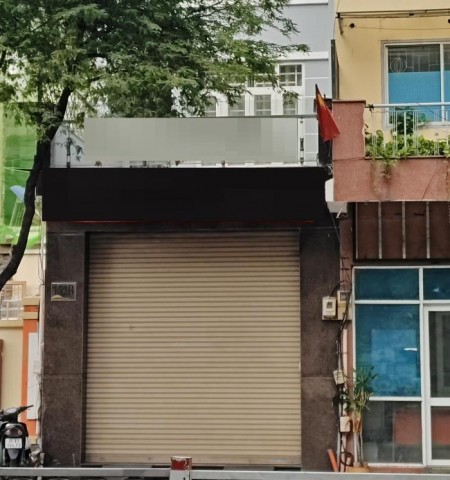 Cho thuê nhà mặt tiền 152B Trường Chinh quận Tân Bình