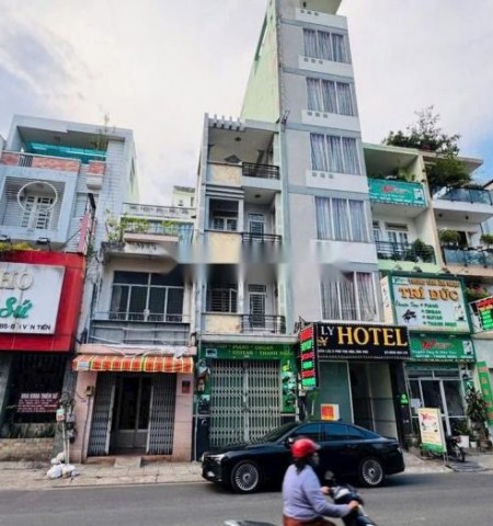 Cho thuê nhà mặt tiền đường Vườn Lài quận Tân Phú