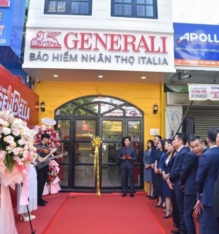 Cho thuê nhà mặt tiền đường Tân Sơn Nhì, nhà chính chủ quận Tân Phú