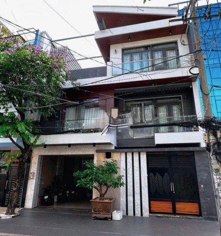 Cho thuê nhà mặt tiền đường Nguyễn Thái Học quận Tân Phú
