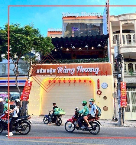 Cho thuê nhà mặt tiền đường Vườn Lài quận Tân Phú
