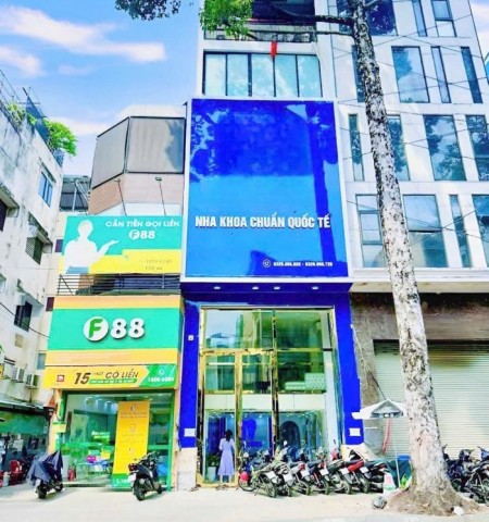 Tòa nhà mặt tiền Trần Quang Khải Quận 1