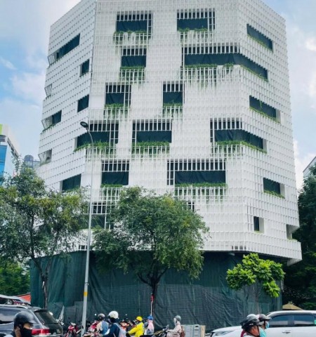 Tòa nhà cho thuê 3 mặt tiền đường Nguyễn Thái Học + Lê Thị Hồng Gấm + Trịnh Văn Cấn Quận 1