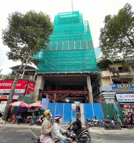 Tòa nhà cho thuê mặt tiền đường Trần Quang Khải Quận 1