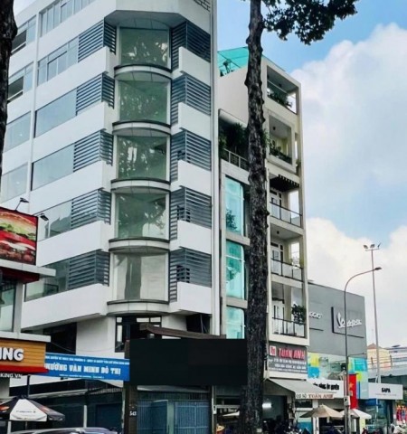 Tòa nhà cho thuê mặt tiền 543 Nguyễn Tri Phương Quận 10