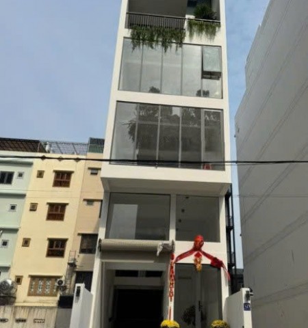 Tòa nhà cho thuê mặt tiền 121 Lê Hiến Mai Quận 2