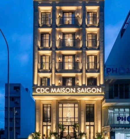 Tòa nhà cho thuê mặt tiền 46-48 Nguyễn Thanh Sơn Quận 2