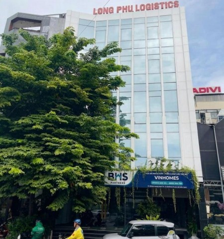 Tòa nhà cho thuê mặt tiền 136-138 Vành Đai Tây Quận 2