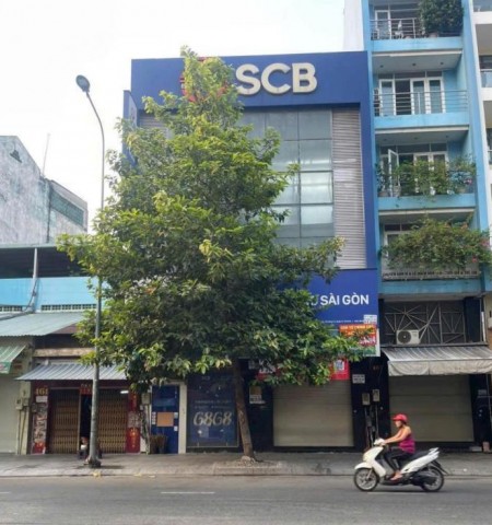 Cho thuê nhà mặt tiền đường Nguyễn Chí Thanh Quận 5