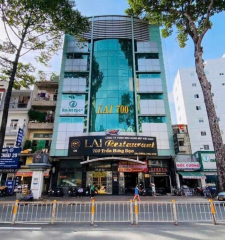 Tòa nhà cho thuê mặt tiền 700 Trần Hưng Đạo Quận 5