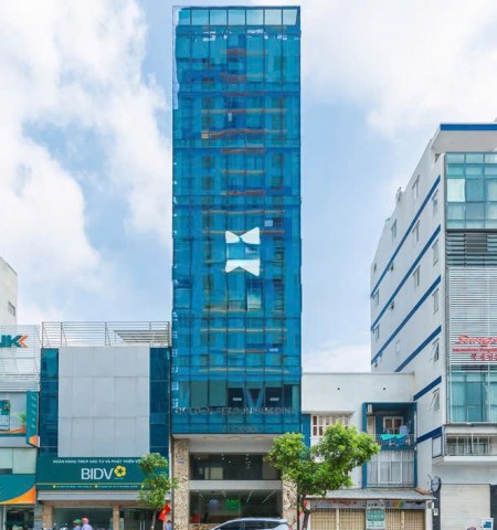 Tòa nhà cho thuê mặt tiền 14 Nguyễn Văn Trỗi Quận Phú Nhuận