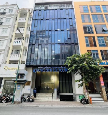 Cho thuê tòa nhà mặt tiền 70 Bạch Đằng quận Tân Bình