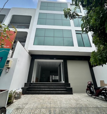 Tòa nhà cho thuê đường S2 Quận Tân Phú