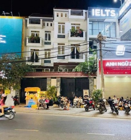Tòa nhà cho thuê mặt tiền 148A-148B Hoàng Diệu 2 Quận Thủ Đức