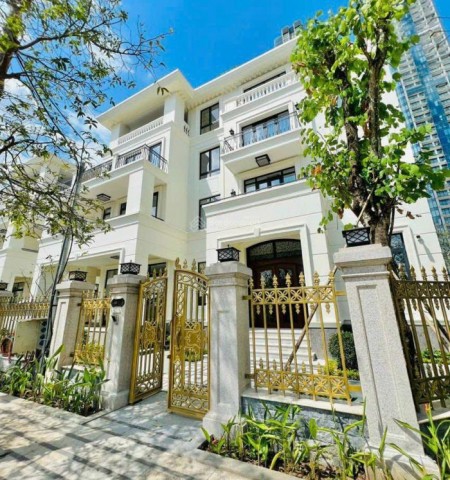 Cho thuê villa khu Bason Quận 1