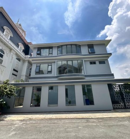 Cho thuê biệt thự khu Compound Eden đường Nguyễn Văn Hưởng Thảo Điền ận 2